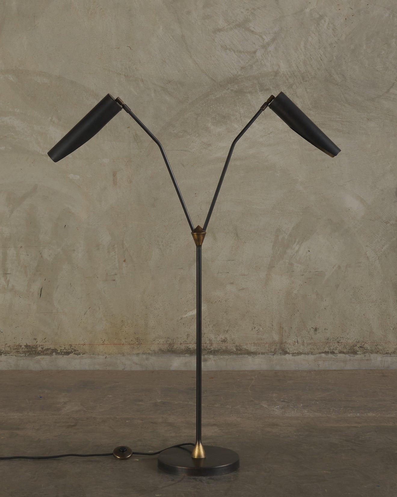 THIERRY JEANNOT FLOOR LAMP(S)